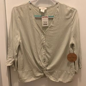 Urban Romantics green blouse, size medium.